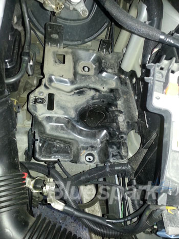 1.4 HDi battery tray